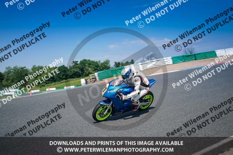 enduro digital images;event digital images;eventdigitalimages;mallory park;mallory park photographs;mallory park trackday;mallory park trackday photographs;no limits trackdays;peter wileman photography;racing digital images;trackday digital images;trackday photos